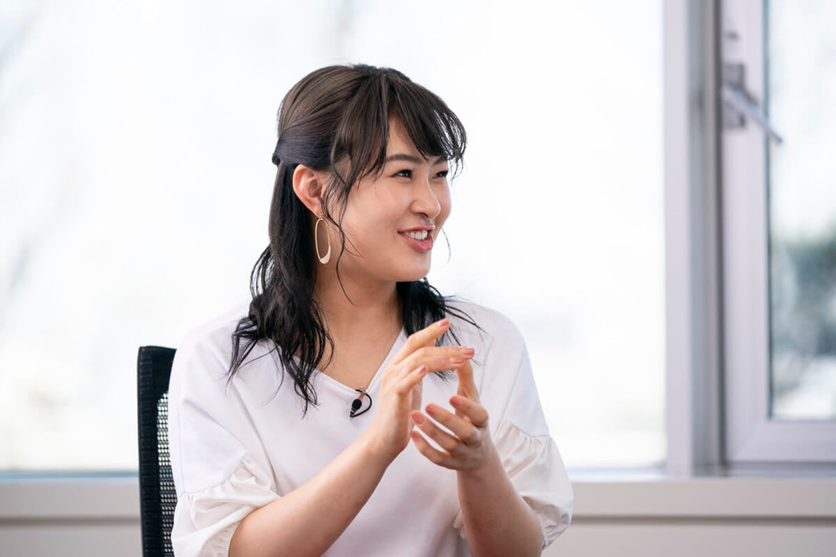 村上佳菜子さん